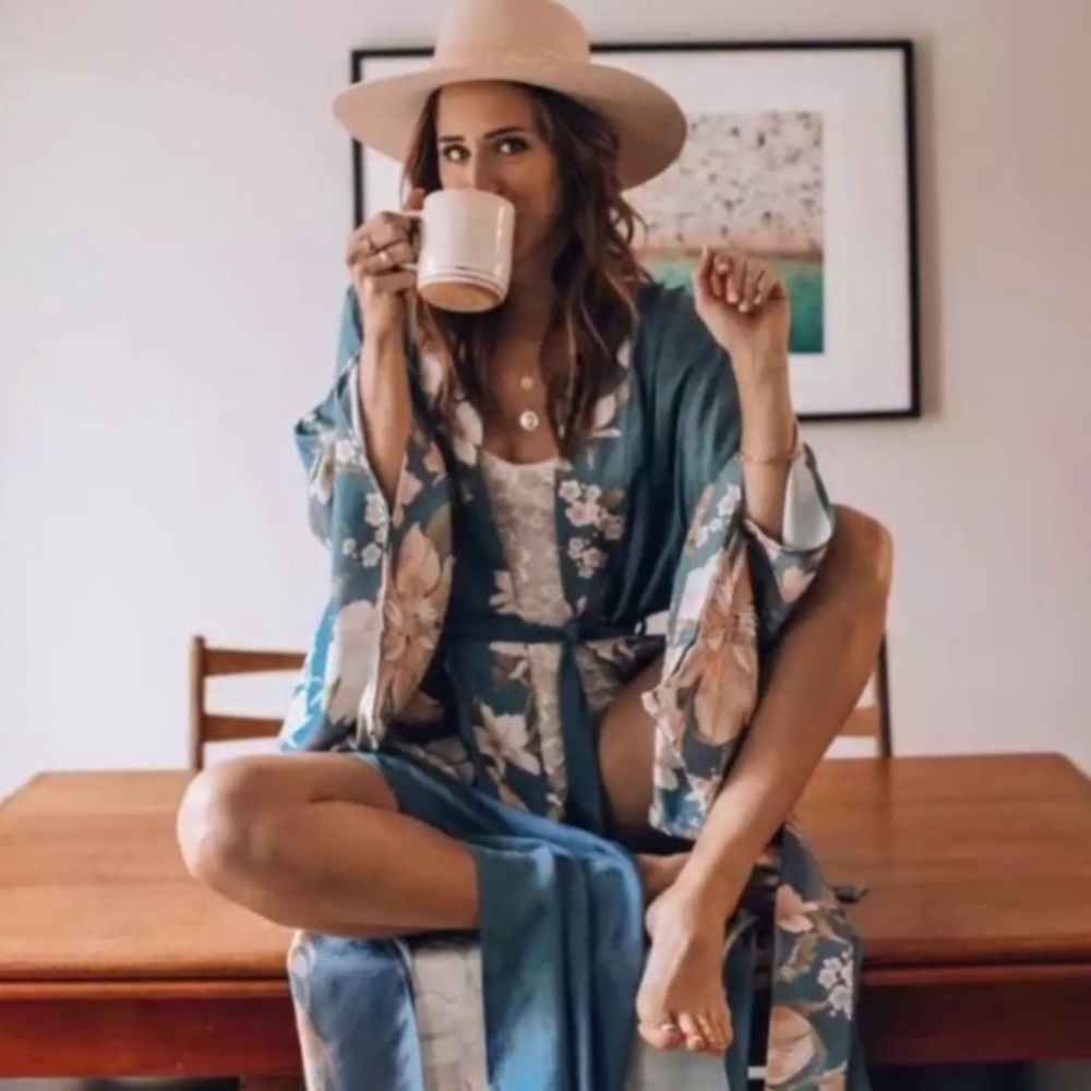 Bohemian Long Blue Floral Peacock Kimono Duster Robe - Picture 4 of 12